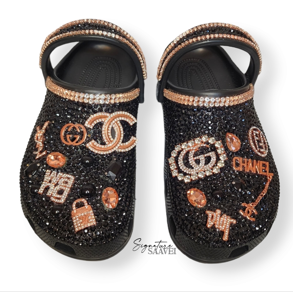 BRAND NEW Signature 'BlackRose' Crocs (Women's Size 9)
